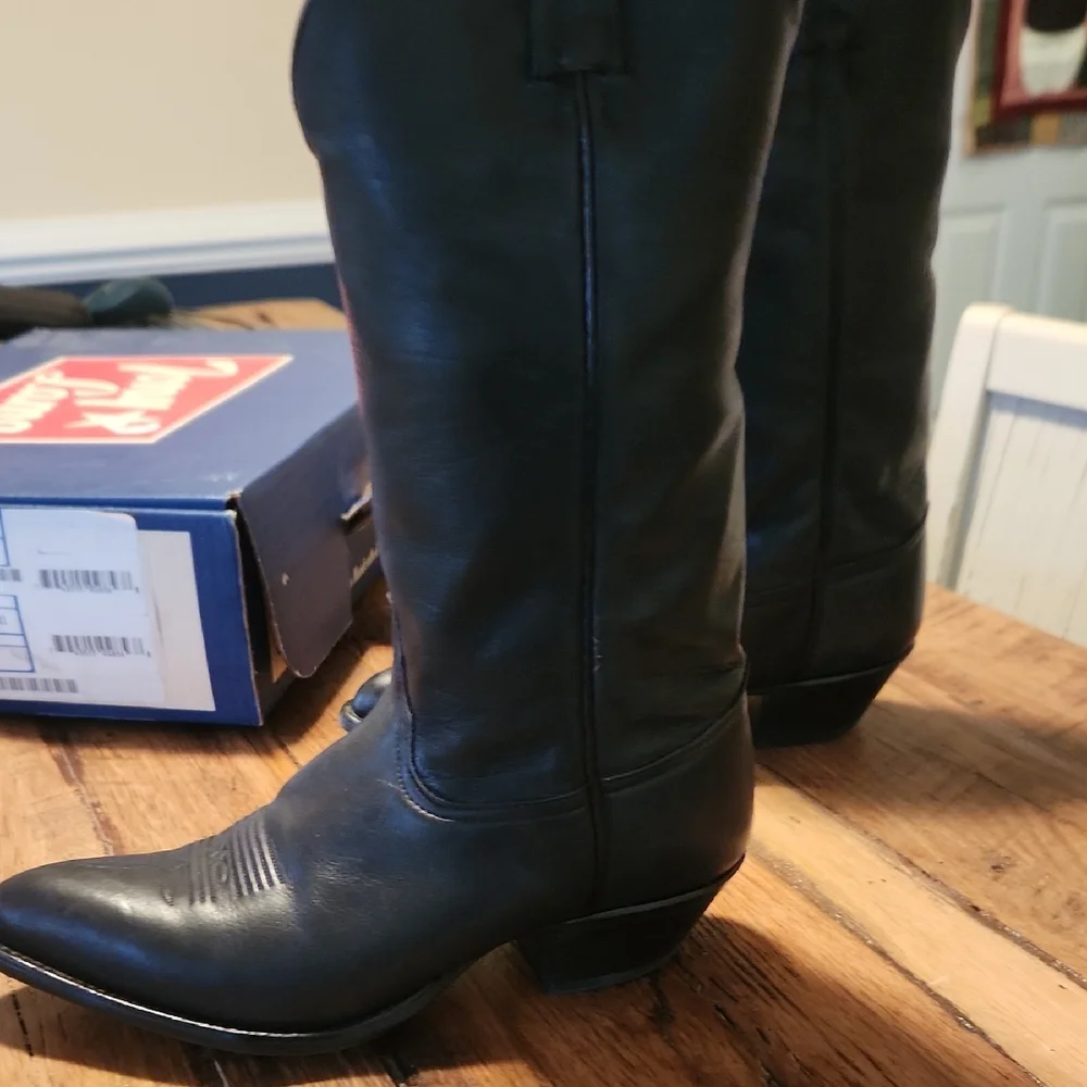 Tony Lama Black Heeled Boots - Picture 6 of 12